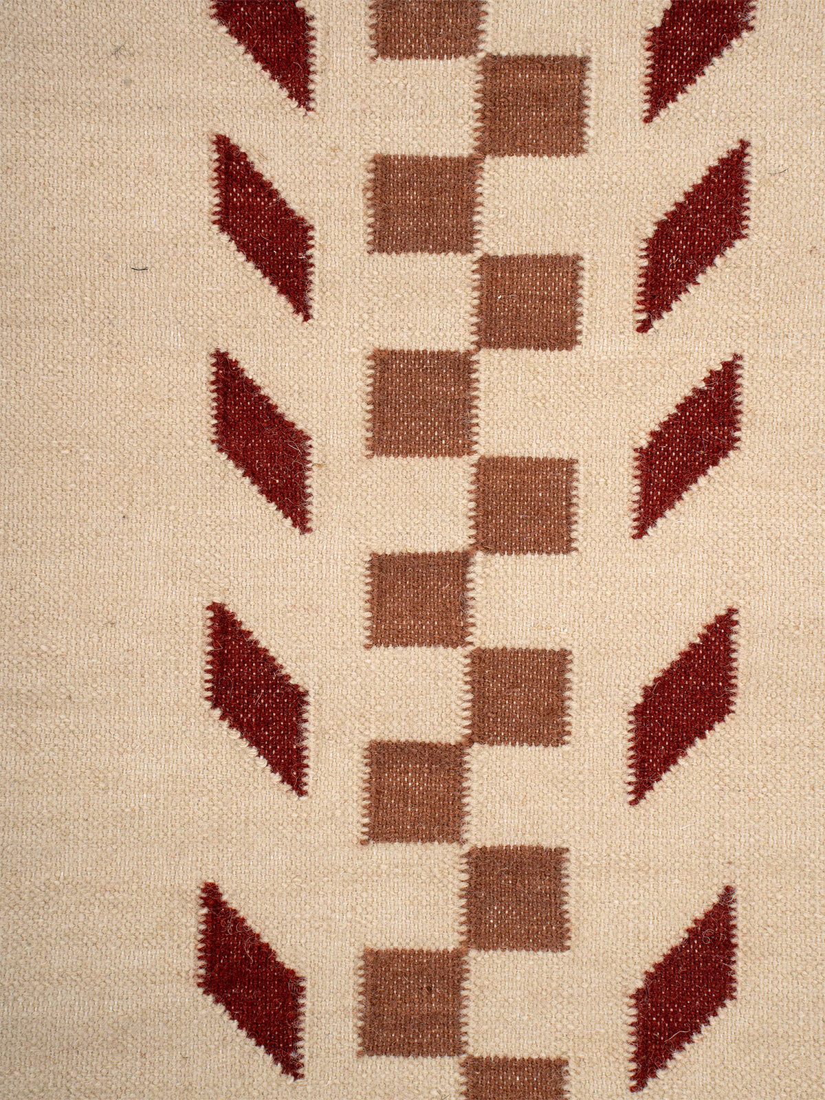 The Woven Path Runner