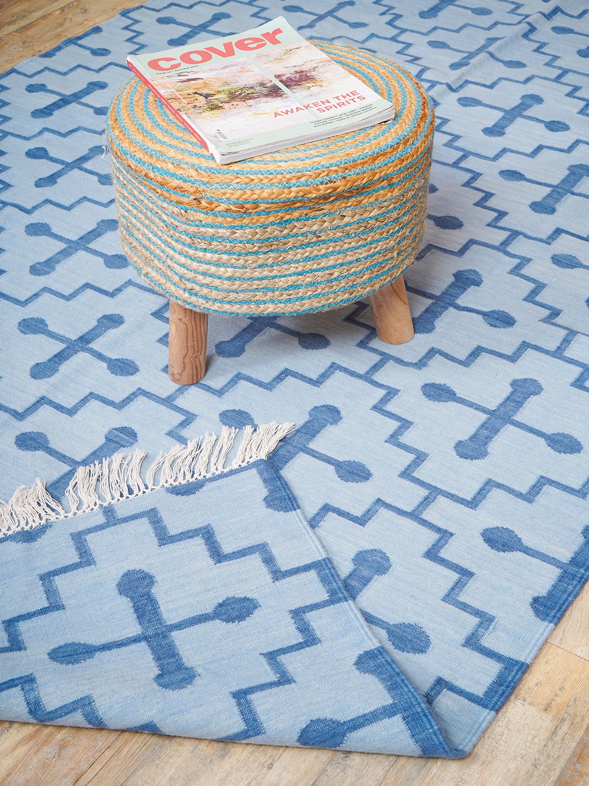 Yale interlock flatweave rug