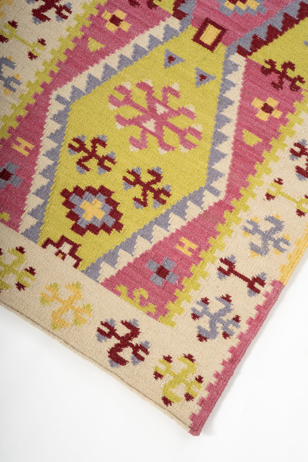 Alwar Blossom Wool Runner close-up showing the wool weave and florals surface