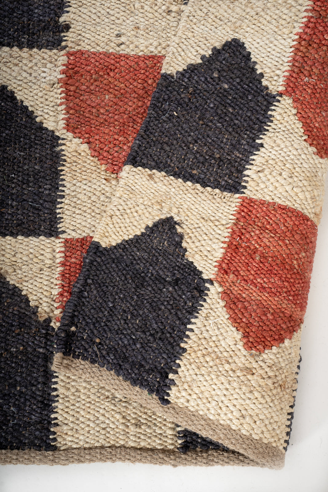 Amber Citadel Jute Rug detail of the geometric pattern in jute