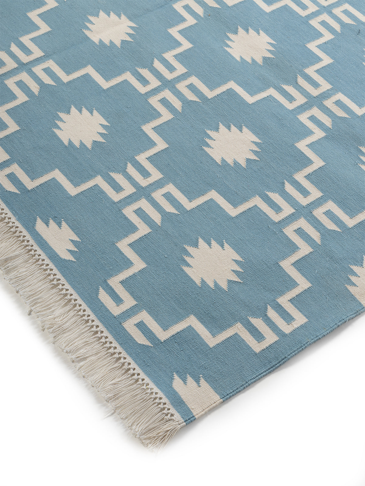 Arctic Echo Rug-Blue close-up showing the cotton weave and geometric motif