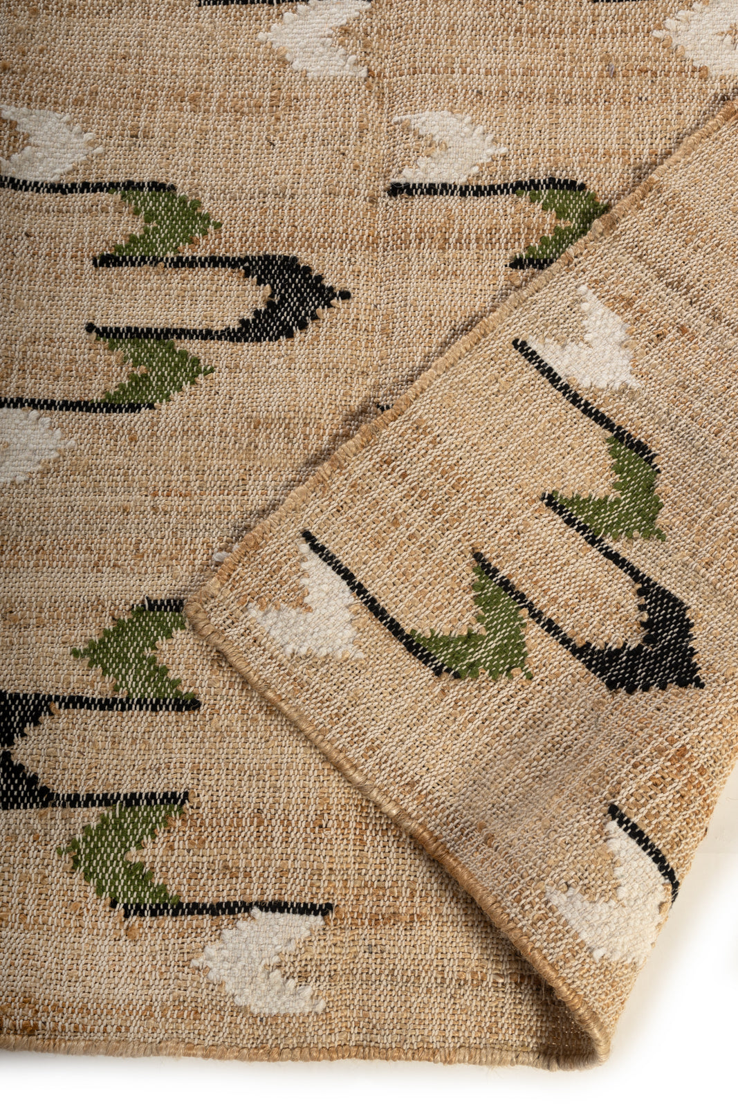 Arrowwood detail of the geometric pattern in wool