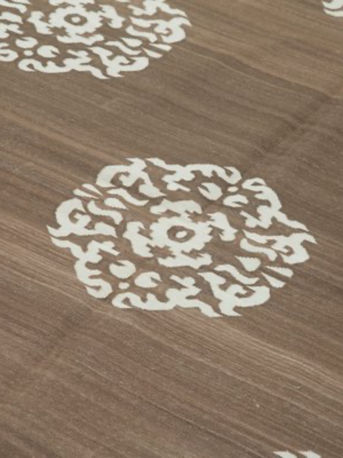 Brown Medallion Cotton Rug detail of the traditional motif in cotton