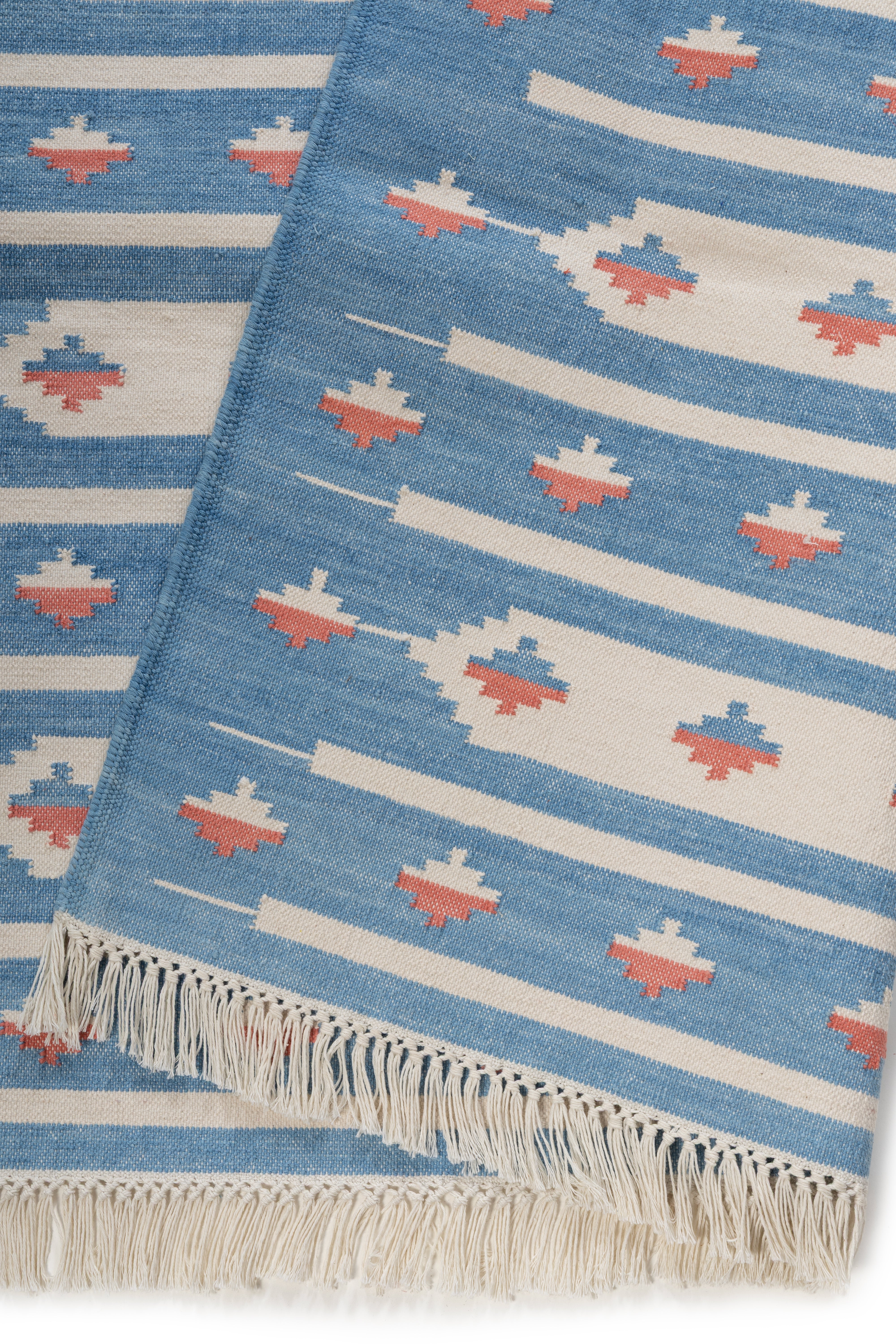 Desert Sky Kilim Dhurrie detail of the geometric pattern in cotton