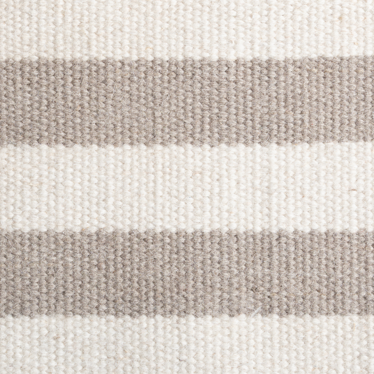Horizon : Dune close-up showing the nz wool weave and striped pattern