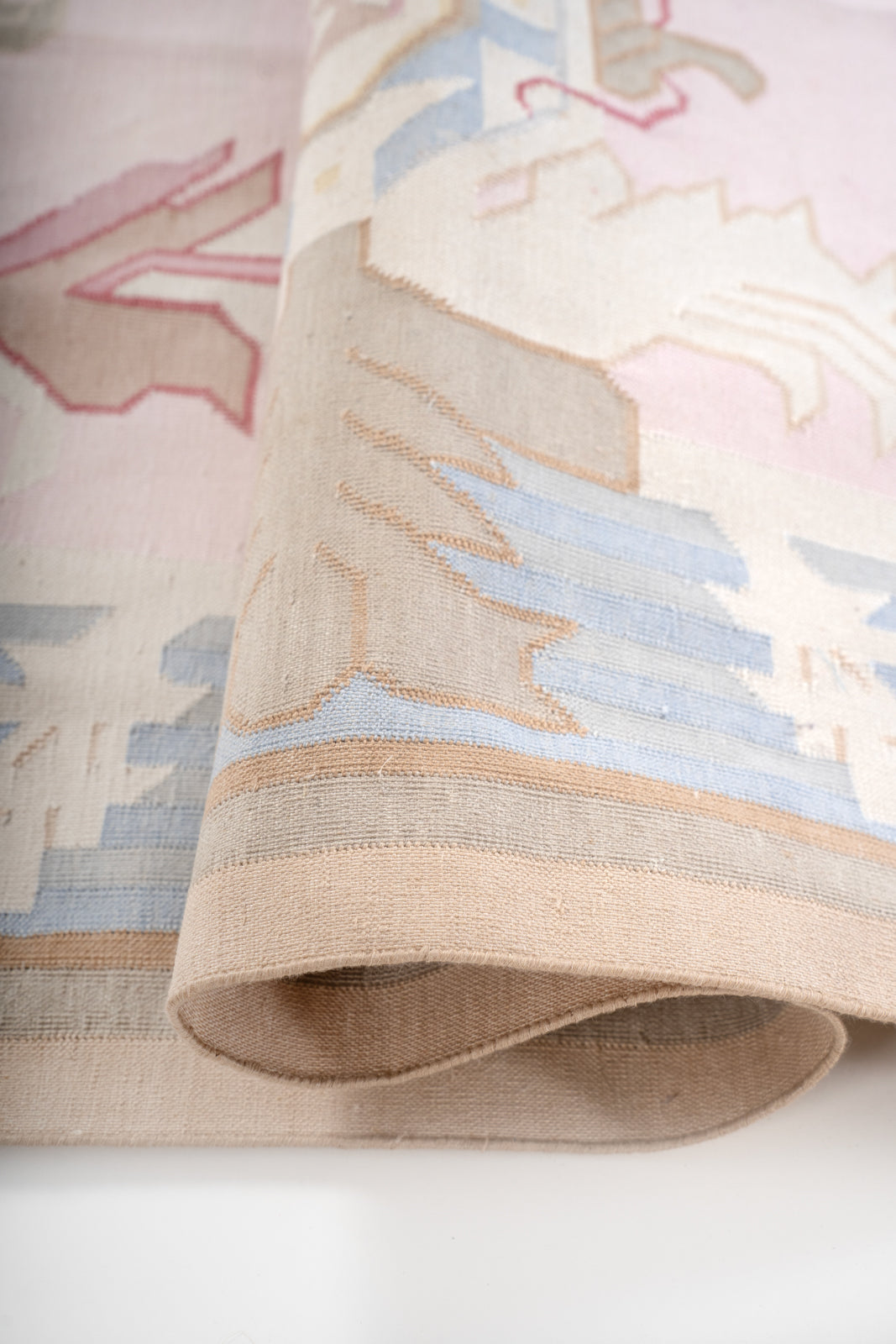 Jaipur Reverie: Handwoven Punja Dhurrie Rug - additional product view showing the cotton rug