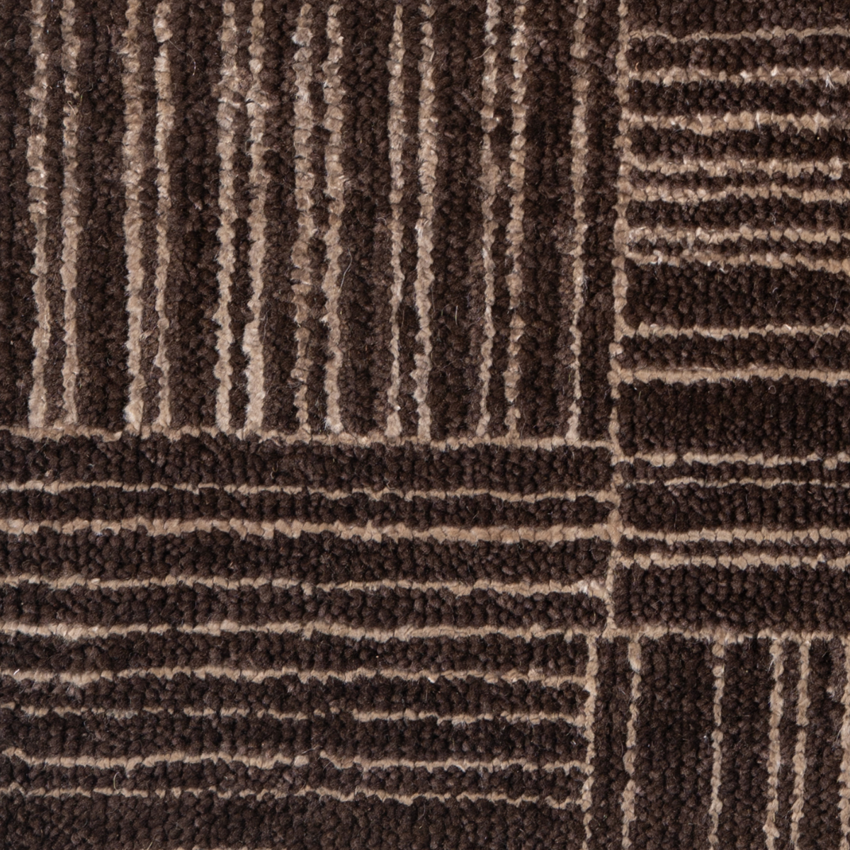 Lithos Edit : Ironwood close-up showing the bamboo silk weave and geometric motif