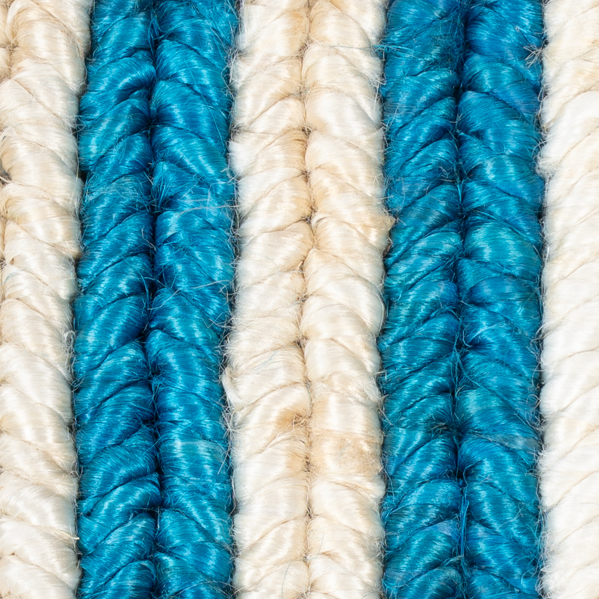 Looma : Stripe close-up showing the mixed fibre weave and striped pattern