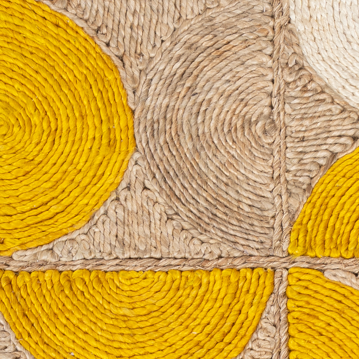 Looma : Surya close-up showing the mixed fibre weave and geometric motif