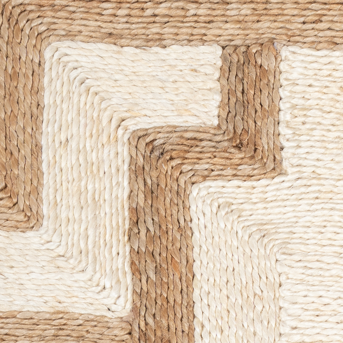 Looma : Takra close-up showing the mixed fibre weave and geometric motif