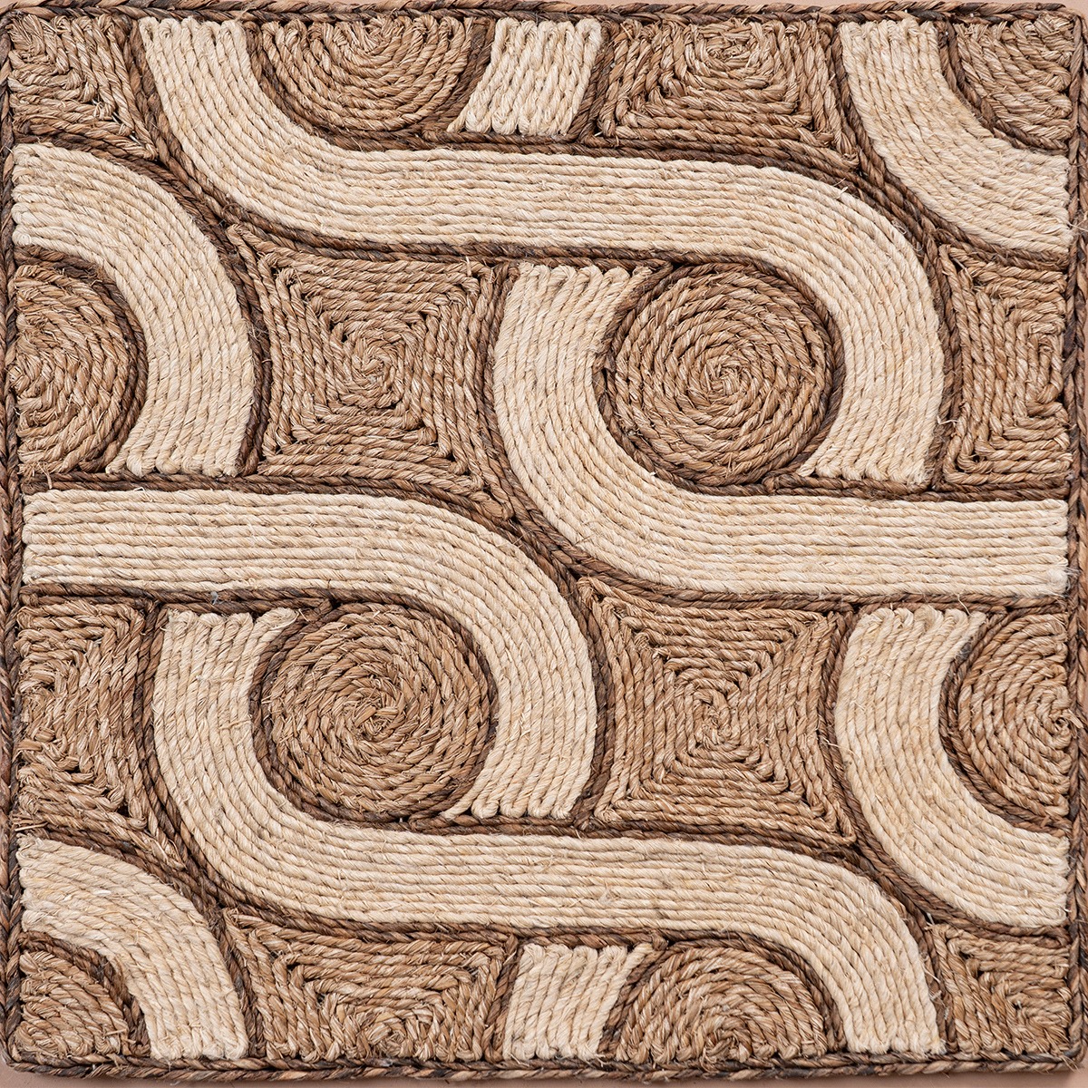 Looma : Varta mixed fibre rug product view in neutral tones