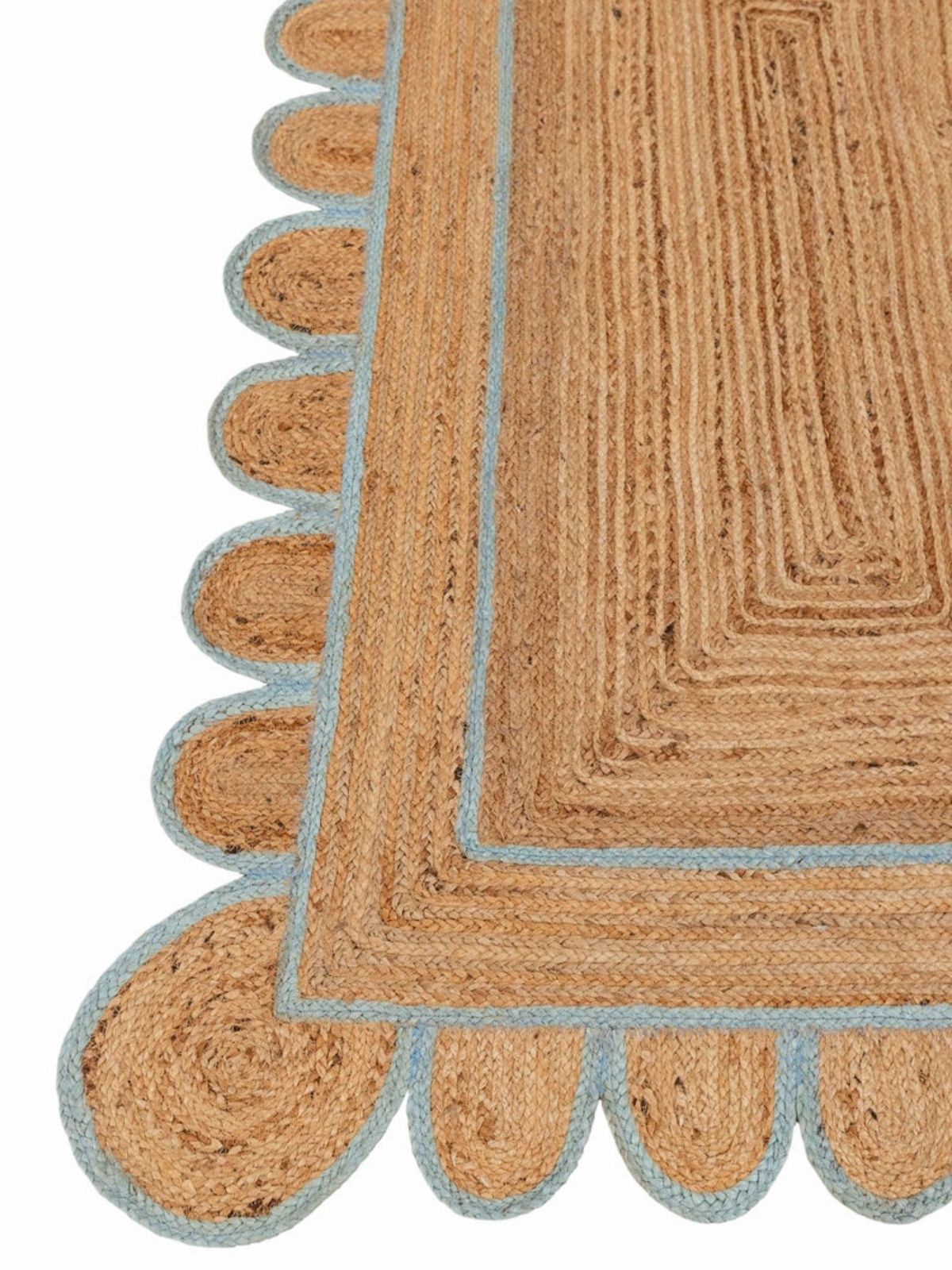 Luxor scalloped braided area rug-Mint close-up showing the cotton weave and surface texture