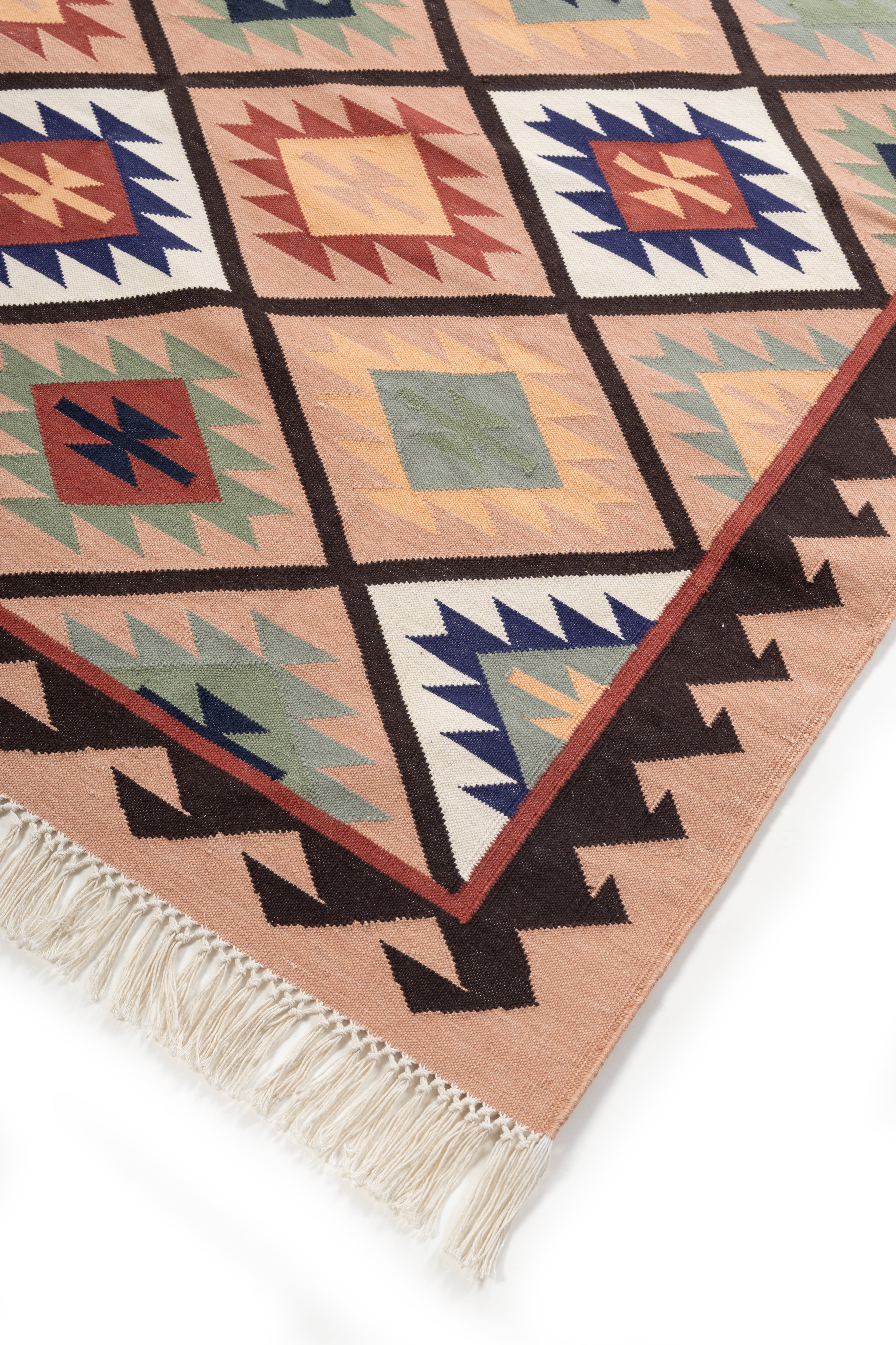 Mesa Trail Kilim Rug close-up showing the cotton weave and geometric motif
