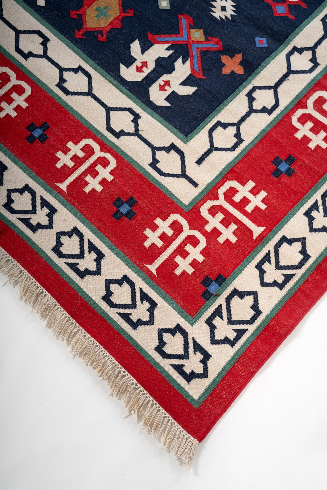 Pushkar Splendor Vintage Dhurrie close-up showing the cotton weave and traditional motif