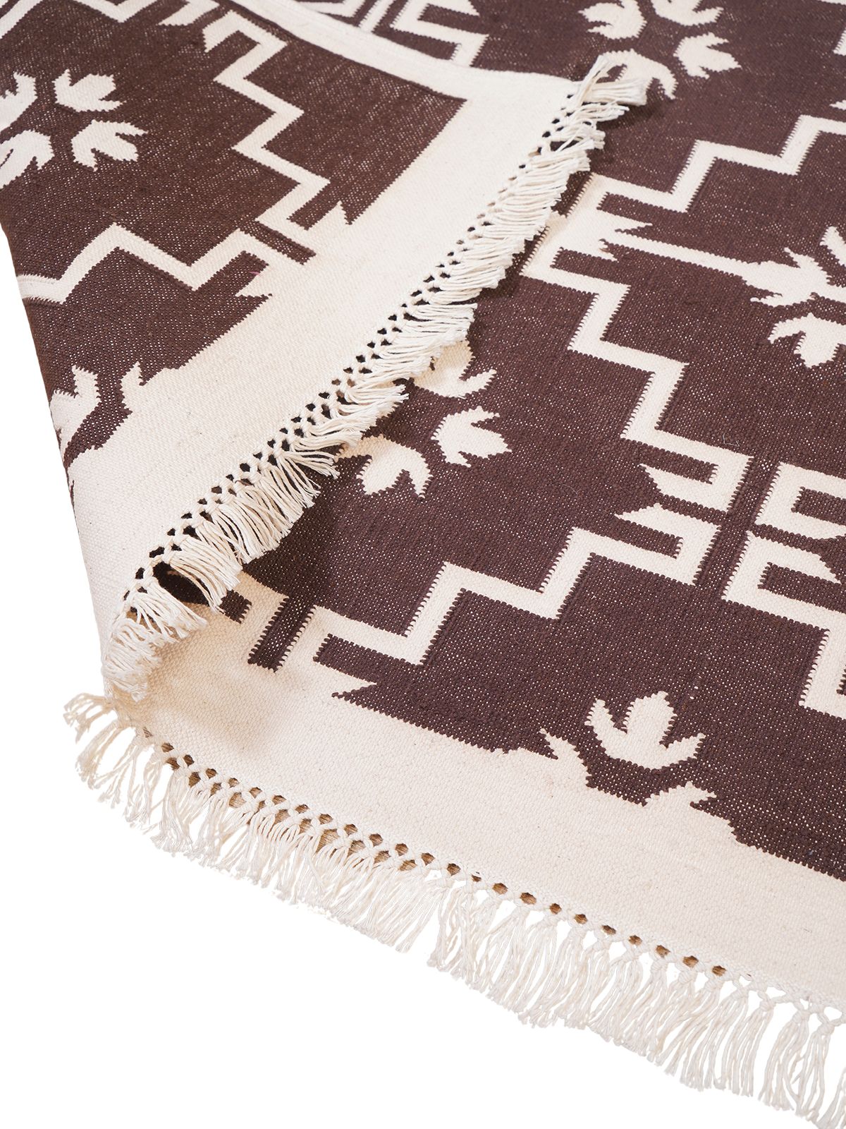 Regal Mocha Flatweave Rug detail showing the textured cotton surface and finishing