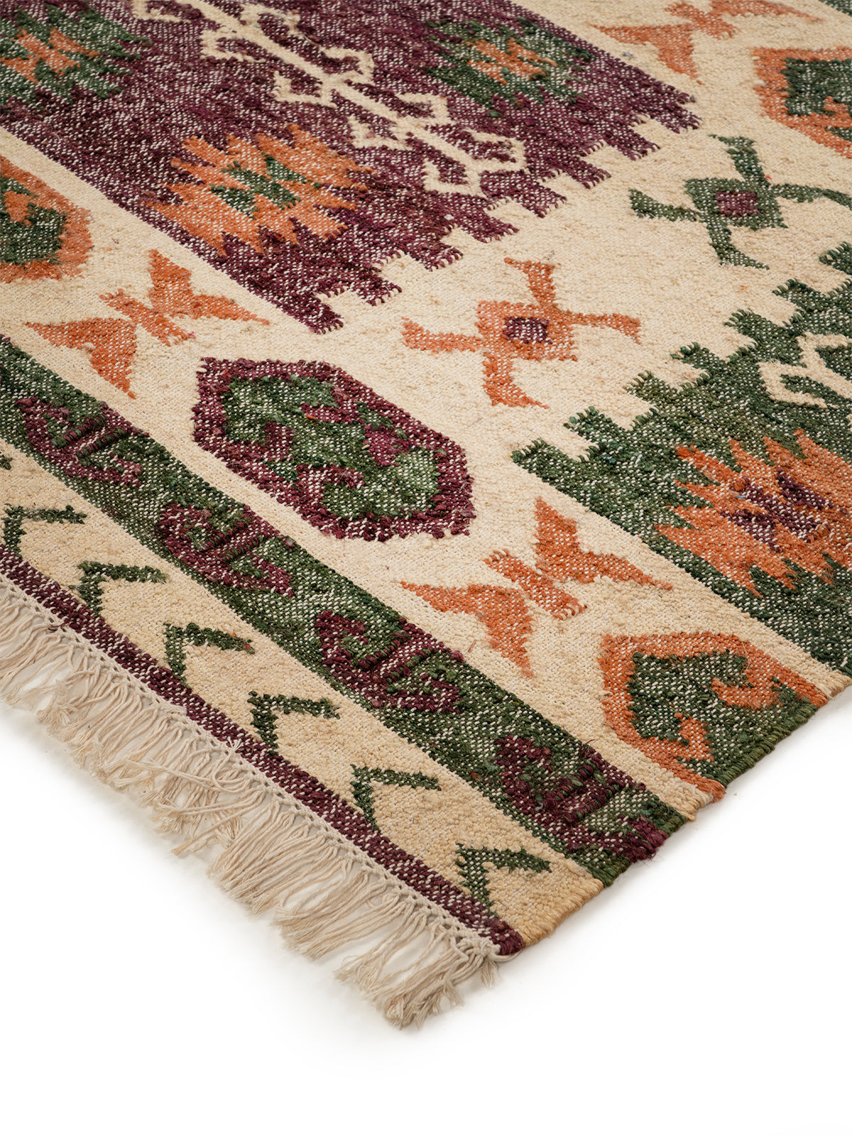 Rustic Diamond Lattice Jute Rug close-up showing the jute weave and geometric motif