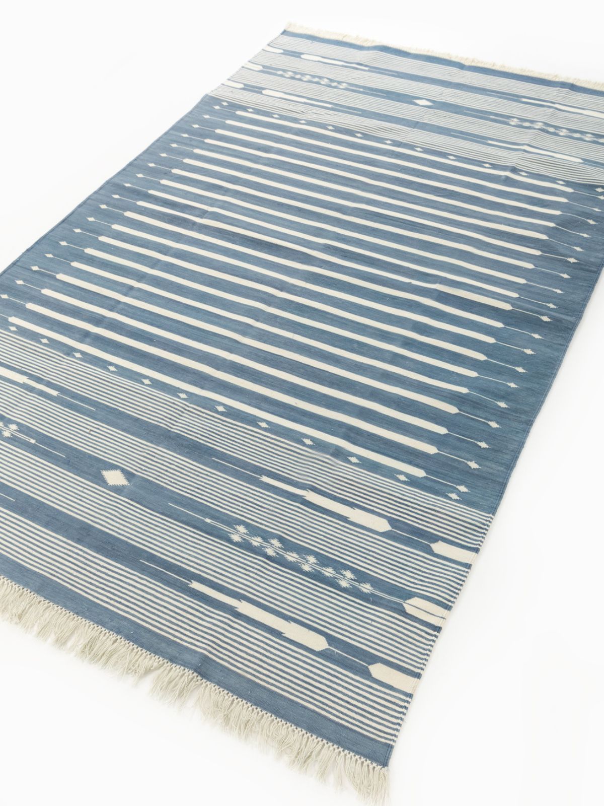 Serenity Stripes Flatweave Rug-Blue - texture detail showing cotton surface