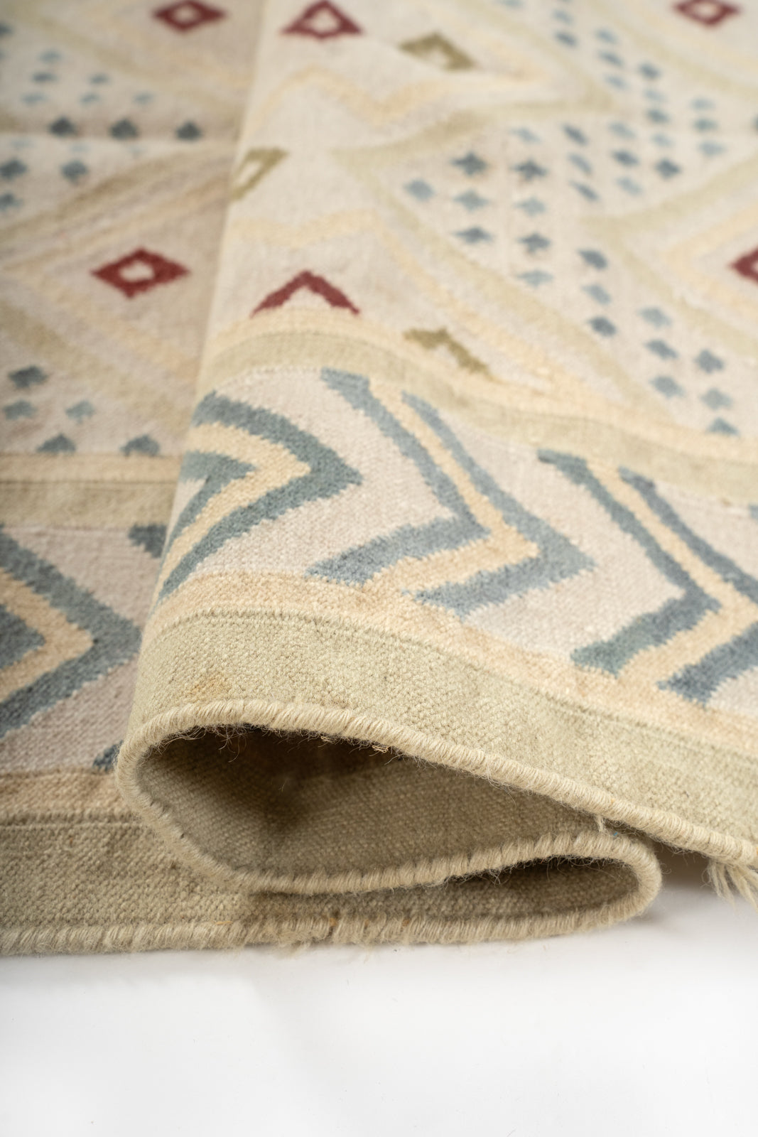 Sikar Sage Flatweave Rug - texture detail showing cotton surface