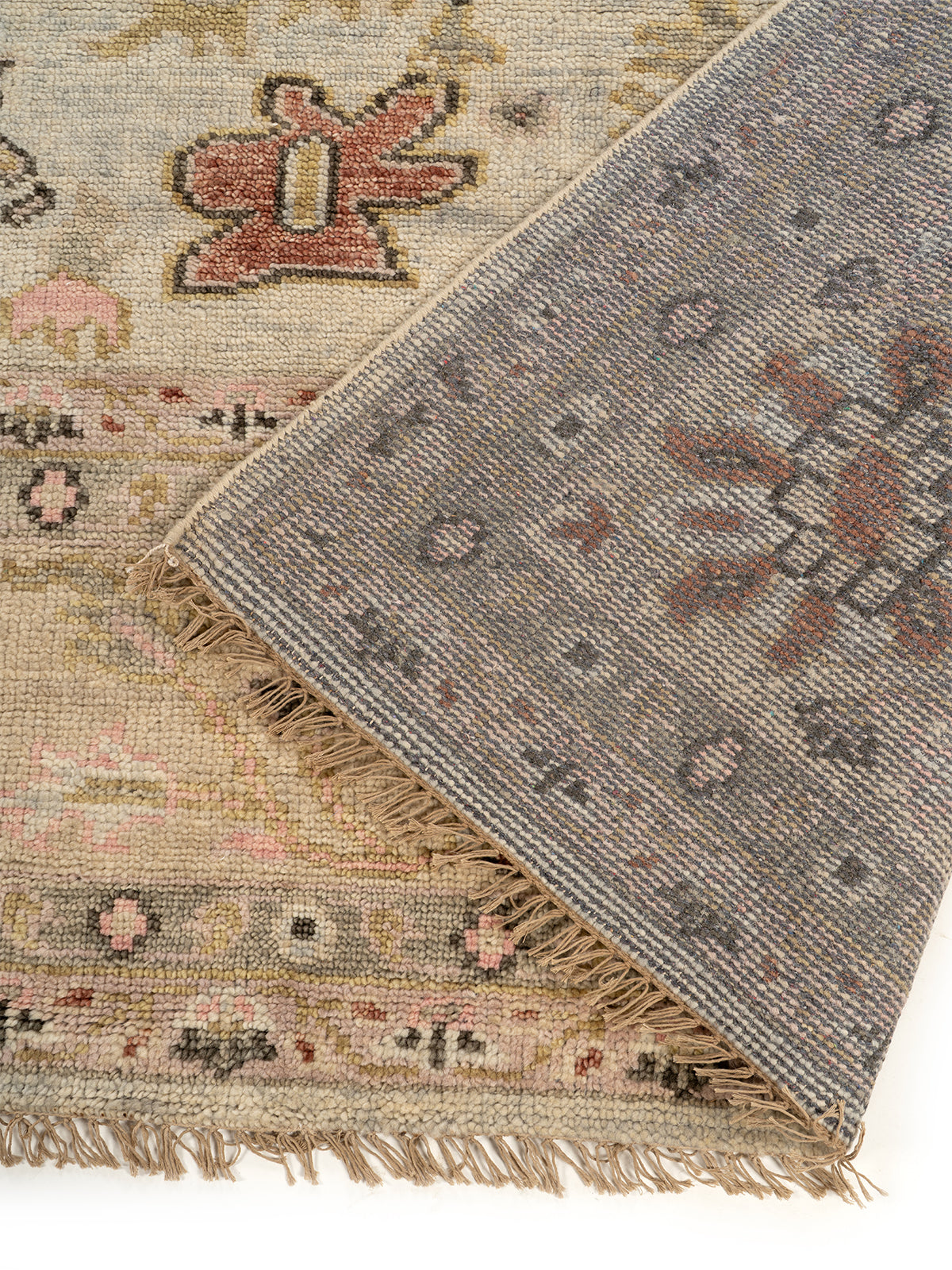Sultanabad Mist detail of the traditional motif in handspun wool