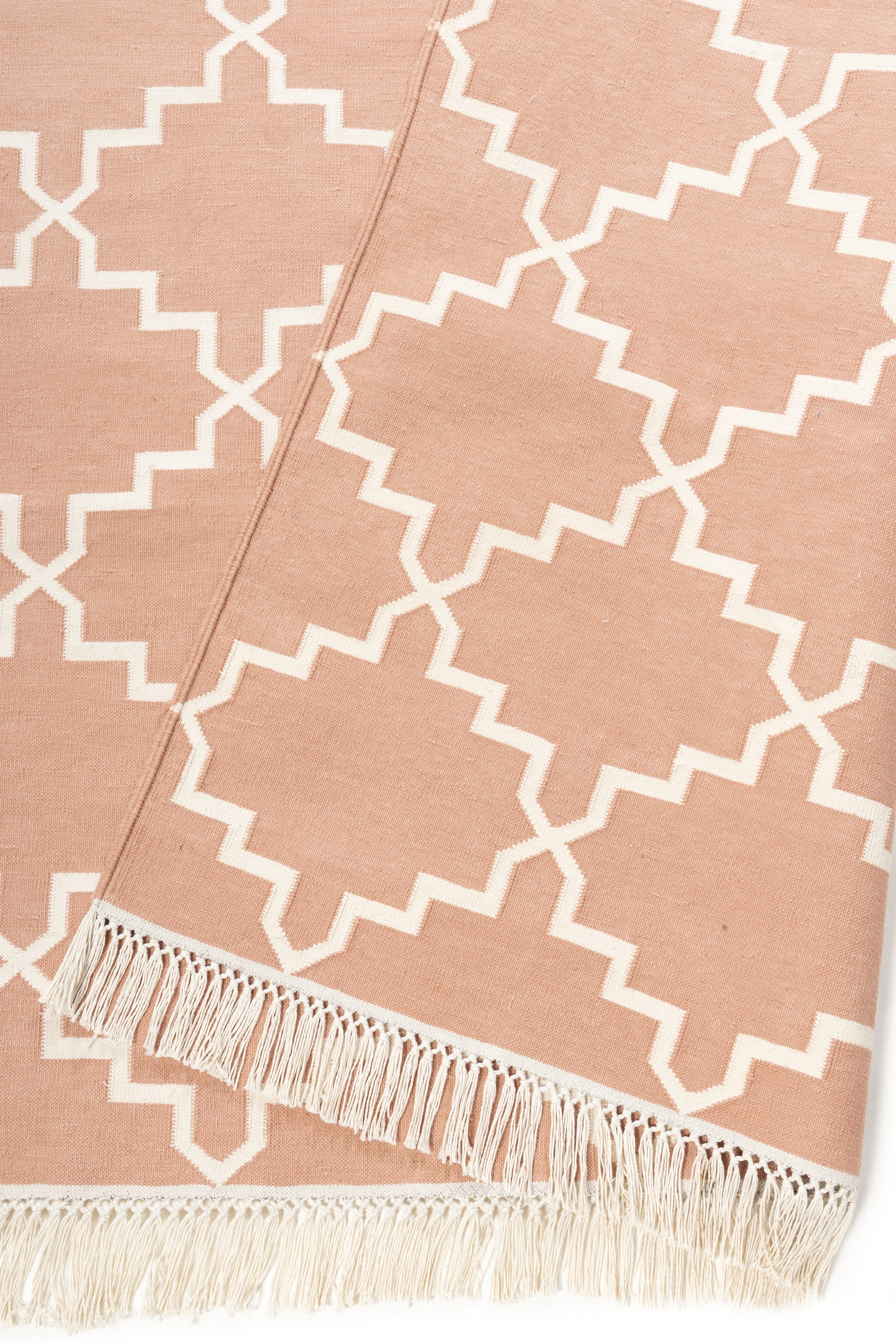 Symmetry Flatweave Rug-Peach detail of the geometric pattern in cotton