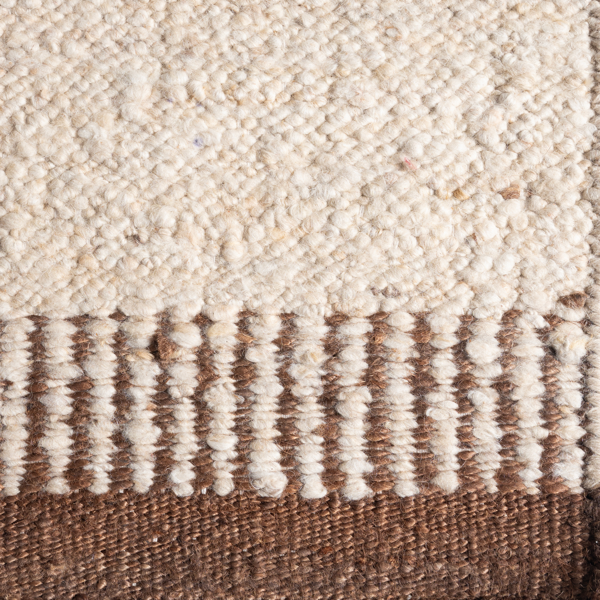 Terra Border : Umber Anchor wool-jute rug in brown tones.