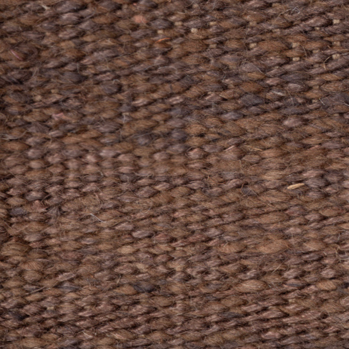 Terrain : Ironwood close-up showing the jute weave and surface texture
