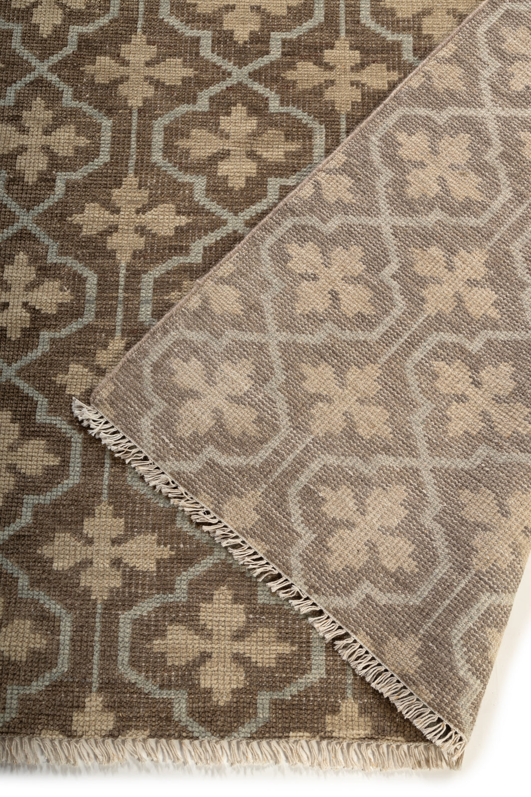 The Kensington Trellis detail of the geometric pattern in handspun wool