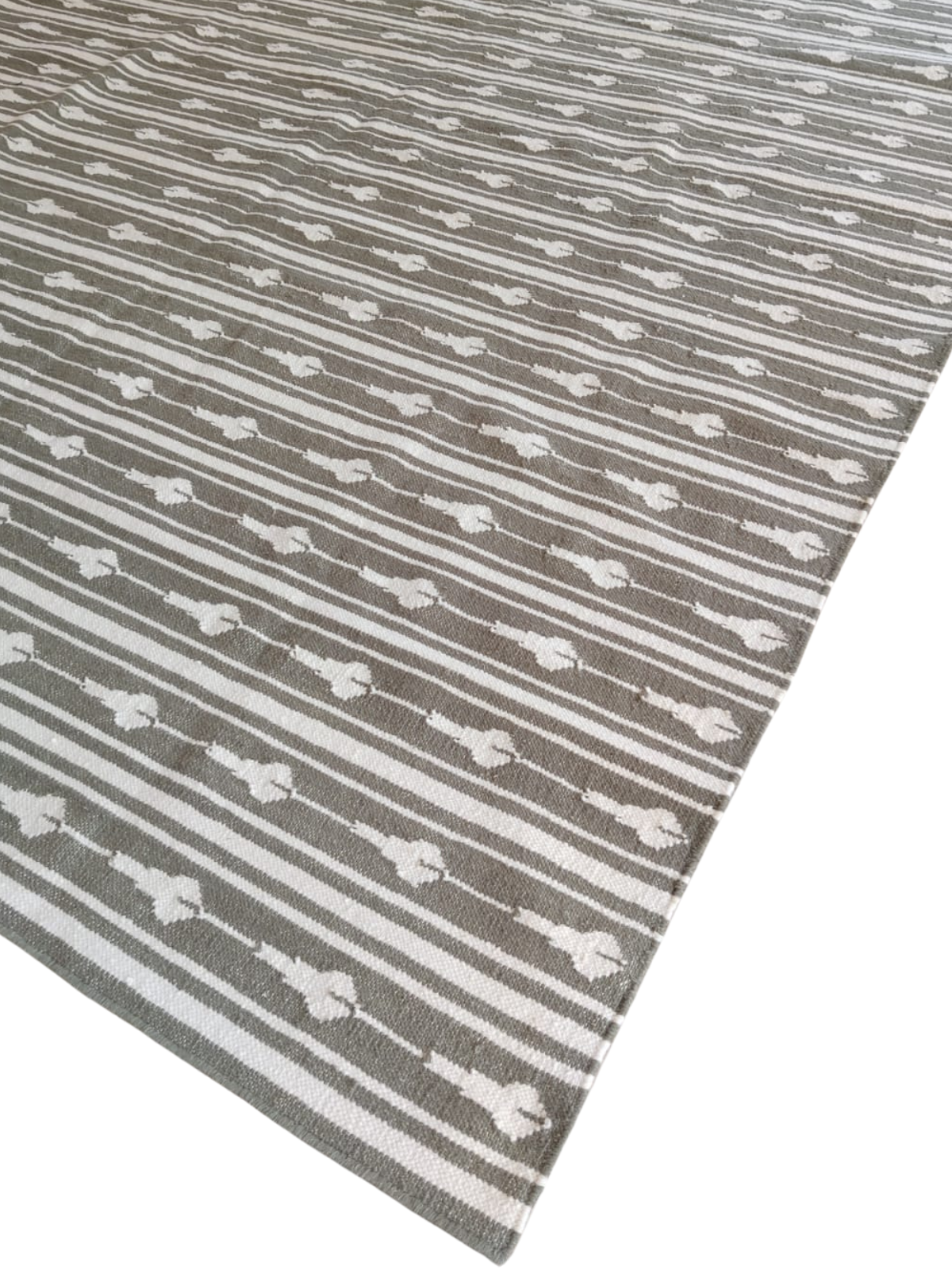 Tideway Wool Rug-Brown close-up showing the wool weave and striped pattern