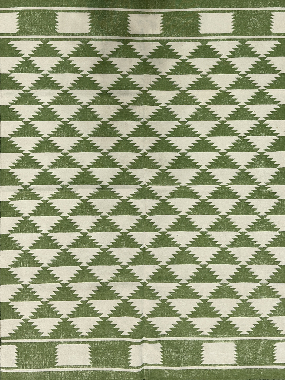 Verdant Kilim Cotton Rug-Green cotton rug in green tones