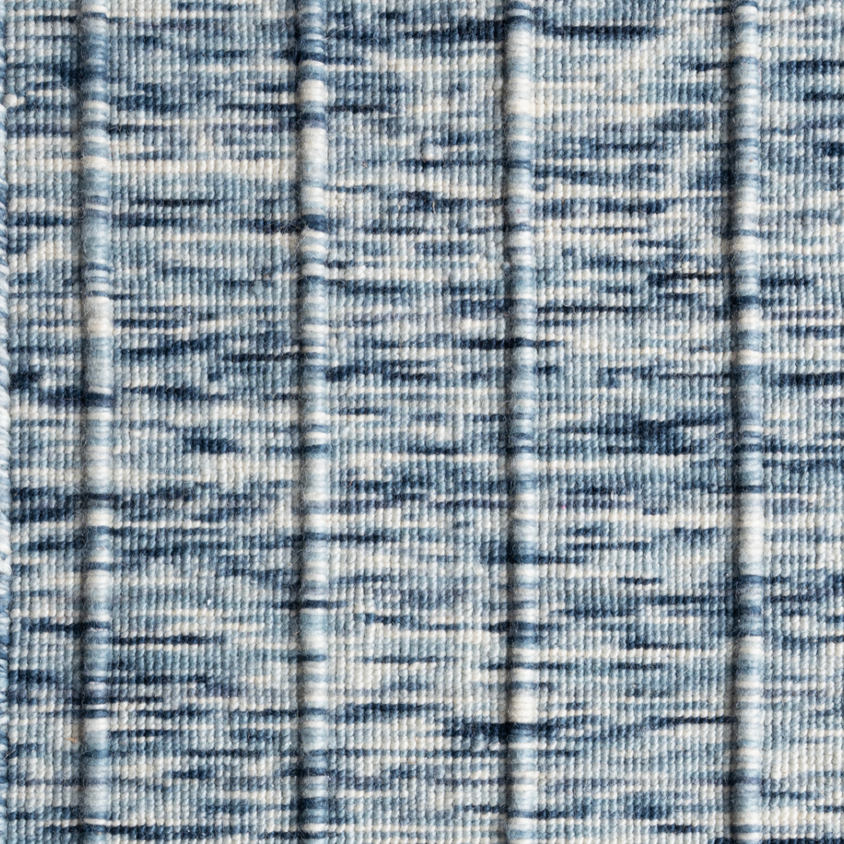 Veridian Ridge : Alpine Mist wool rug in grey tones