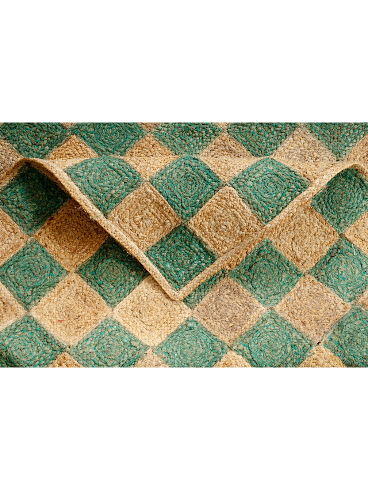 Windsor checkered Jute rug-Green detail of the geometric pattern in jute