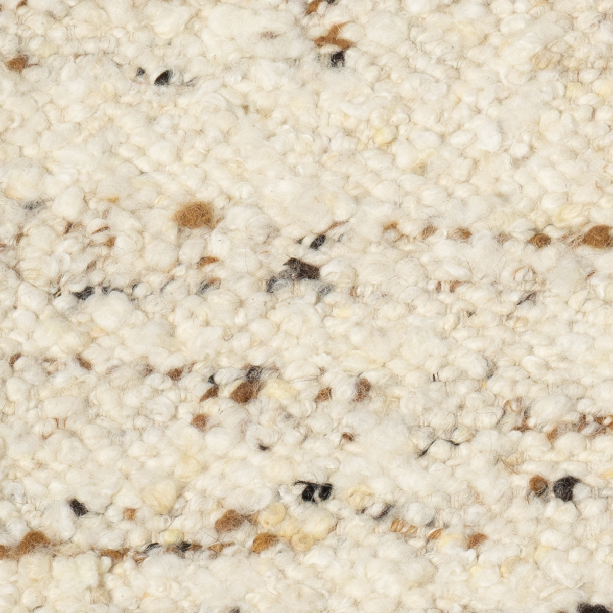Wool Glen : Wildwood Speckle close-up showing the handcarded wool weave and surface texture